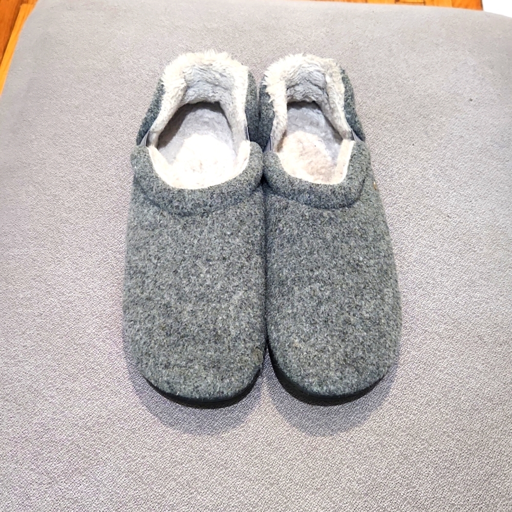 LONGBAY ▪︎ Men's Slippers, Gray,  rubber sole, fleece lined, Size 13-14, EUC